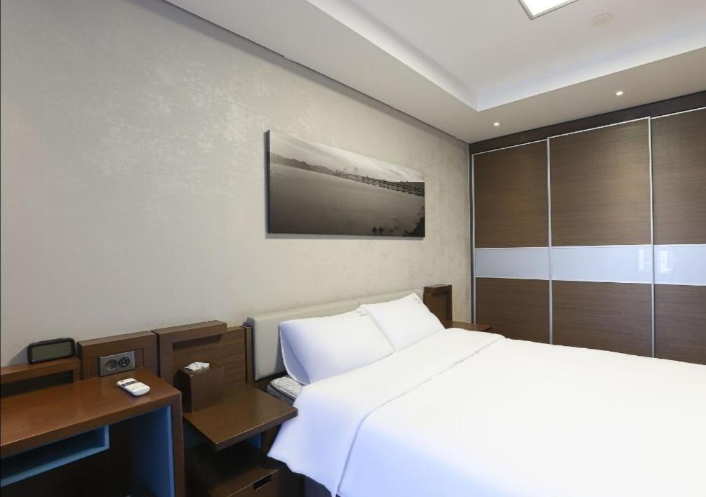 Haeundae Wide Ocean View & Residence Busan Exterior foto